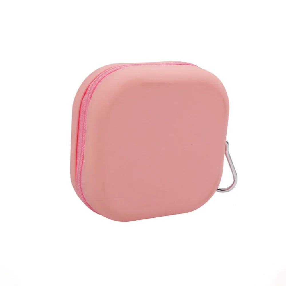 Portable Silicone Folding Pet Bowl – Food & Water on the Go